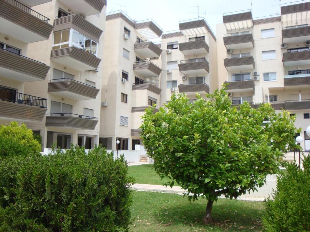 River Beach Apartments Лимасол Номер фото